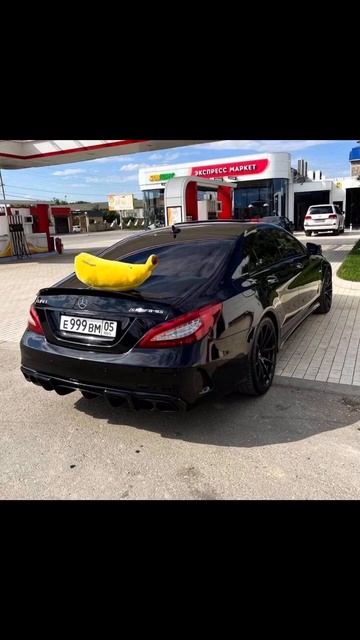 Обои для любителей CLS 63 #amg #clsamg #mersedesamg #ахмед #cls #wengallbi смотреть онлайн