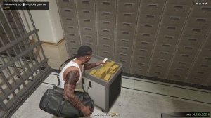 ограбил центральный банк в GTA 5