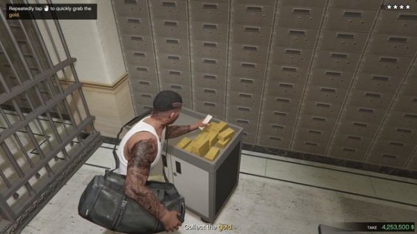 ограбил центральный банк в GTA 5