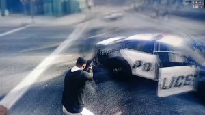 НАБИРАЕМ 4 ЗВЕЗДЫ РОЗЫСКА В GTA 5!