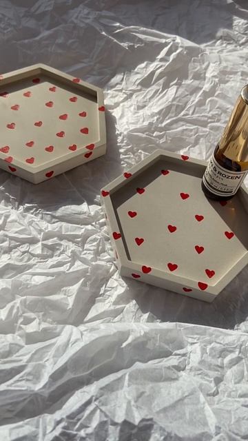 Подставка-многогранник из гипса ручной работы с серде смотреть онлайн