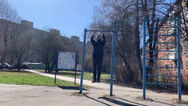 Кросс-тренинг для бегунов на длинные дистанции || Подтягивания на высокой перекладине :) смотреть онлайн