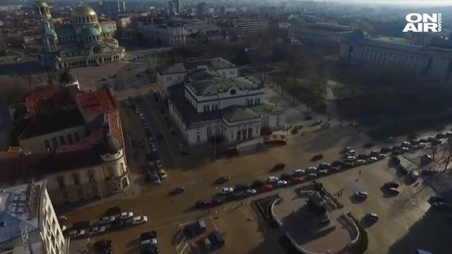 Ицо Хазарта пусна бомбата в големия ден за кабинета "Петков" смотреть онлайн