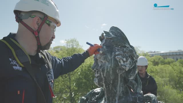 Мы — петербуржцы. Художник-реставратор монументальной скульптуры Павел Голубков