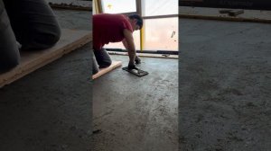 Полусухая стяжка пола М300. Ручным способом 👍