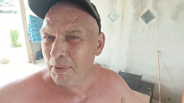 Привела МУЖИКА, ушёл из дома смотреть онлайн