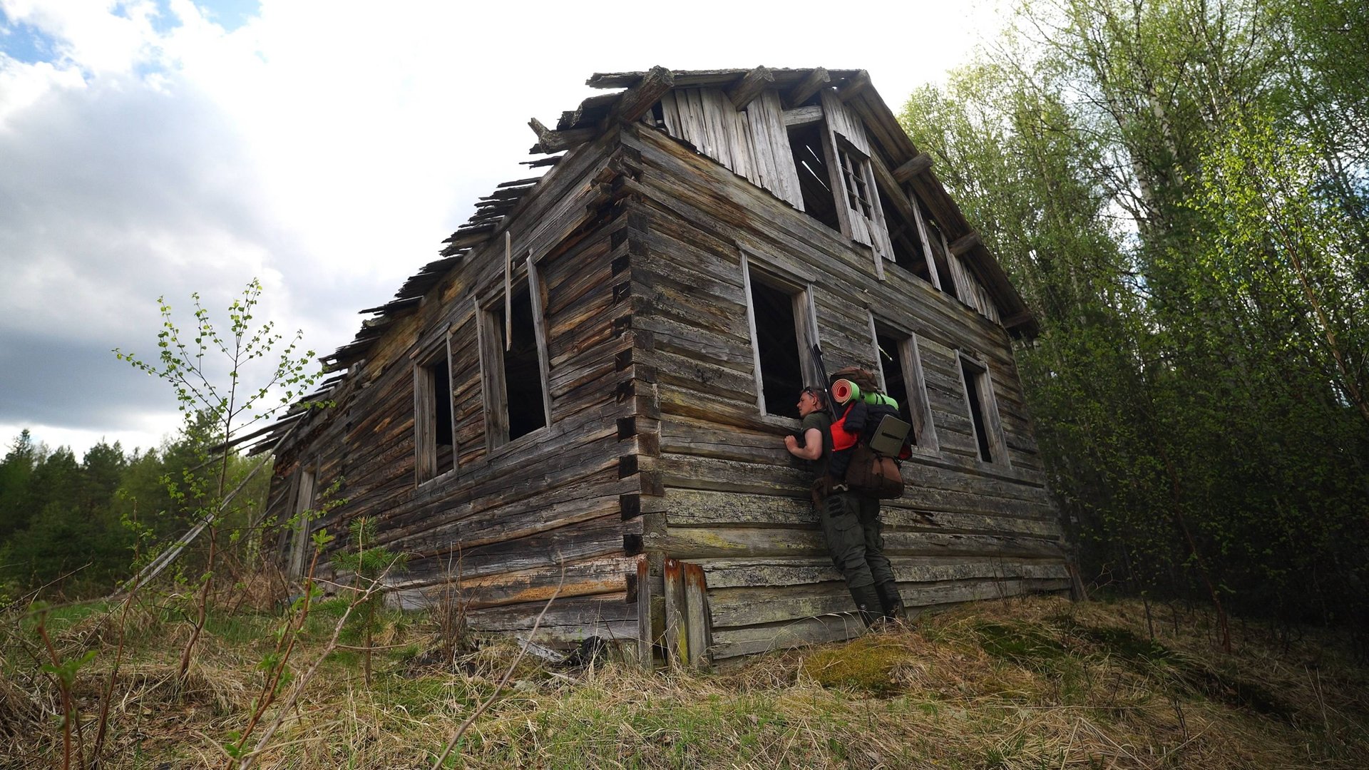 3 дня в дикой тайге. Непроходимый лес. Хариус на таёжной речке. Готовлю хариуса на костре. смотреть онлайн