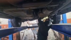 Range Rover Sport неисправность пневмоподвески