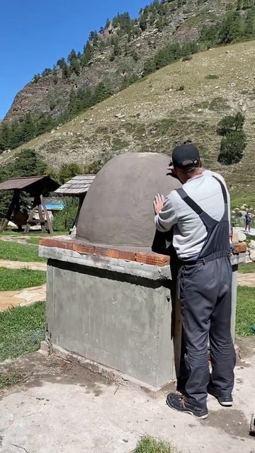 Первый слой шамотной штукатурки готов. 2 часа всего де? смотреть онлайн