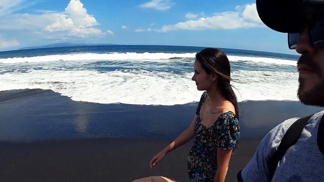Black Beach, Бали, Индонезия. смотреть онлайн