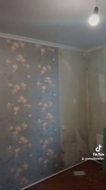 Тысячный. Срочная Поклейка Обоев. Продолжаем Работать смотреть онлайн