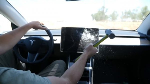 What Happens If You Smash Tesla Model 3 Screen While Driving?