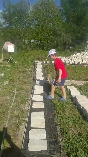 Куплен кирпич на цоколь. Так выглядит сумма в 50 тыс)))))))