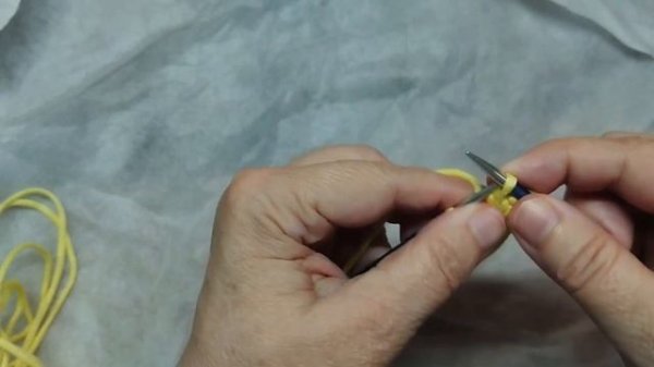 Как набрать петли полым шнуром (ай-кордом) #lusi_ten