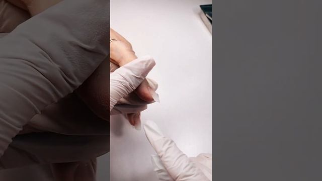 Комби маникюр, опил формы скво овал.