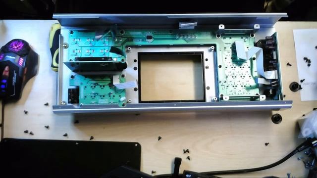 Open up _ Tear down Roland V-Synth XT Rack Module _ change touch screen смотреть онлайн