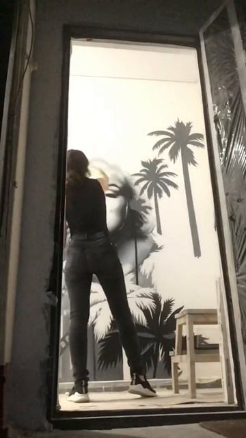 Покрытие картины лаком / аэрография/ Лак Монтана смотреть онлайн