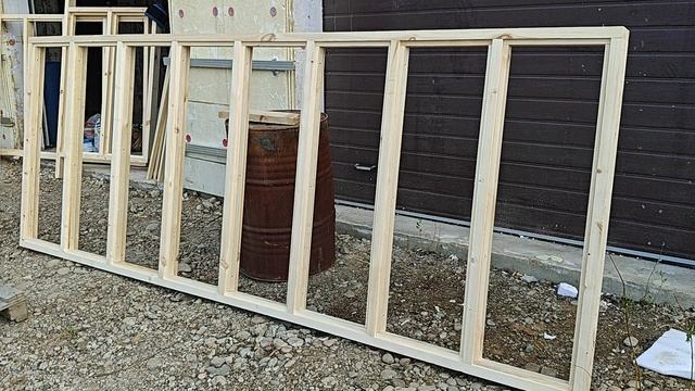 02 Деревянная теплица под стекло