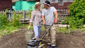 ПЕРЕЕХАЛИ В ДЕРЕВНЮ/30 СОТОК ОКАЗАЛОСЬ МАЛО/ВЕДЕМ ХОЗЯЙСТВО, СТРОИМ КУРЯТНИК, САЖАЕМ ОГОРОД