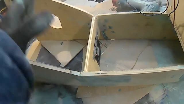 Собираем Консоль Бороды (часть 3) Шпаклевка смотреть онлайн