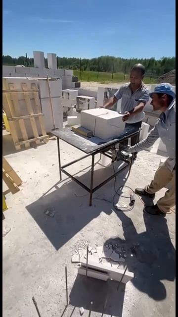 Распил газоблока #загородныйдом #стройка #строительст