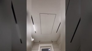 Установка чердачного люка в натяжной потолок с теневы
