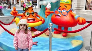 Полина в парке развлечений Остров Мечты Продолжение Часть 2