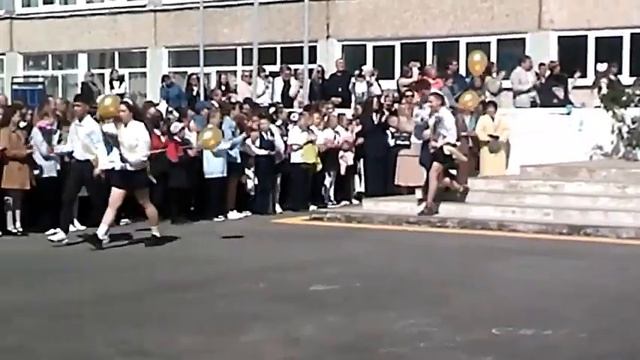 Поэт и муза смотреть онлайн