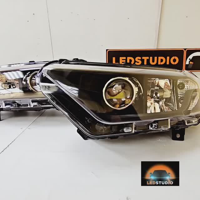 LADA Niva Travel светодиодный тюнинг комплект фар смотреть онлайн