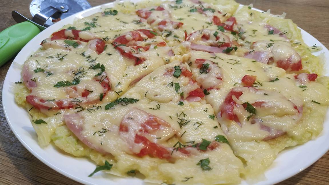 Попробовала однажды и теперь Готовлю Постоянно! ПИЦЦА ИЗ КАБАЧКОВ за 15 минут. Делюсь рецептом! смотреть онлайн