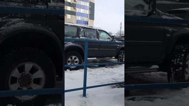 Прикиньте мы нашли Квадрокоптер. Ну конечно же это был