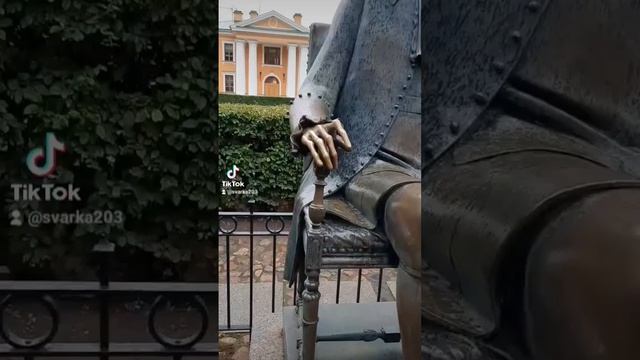 памятник Петру 1 в Питере смотреть онлайн