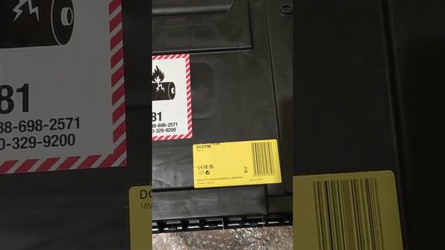 Аккумуляторная бесщеточная ударная дрель-шуруповерт DEWALT, 18 В, 2000 об/мин, 34000 уд/мин, с 2 АКБ смотреть онлайн