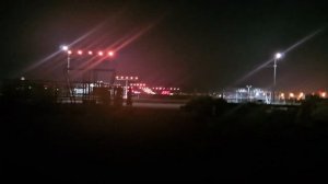 Посадка самолетов. Воздушный транспорт. Транспорт и т?