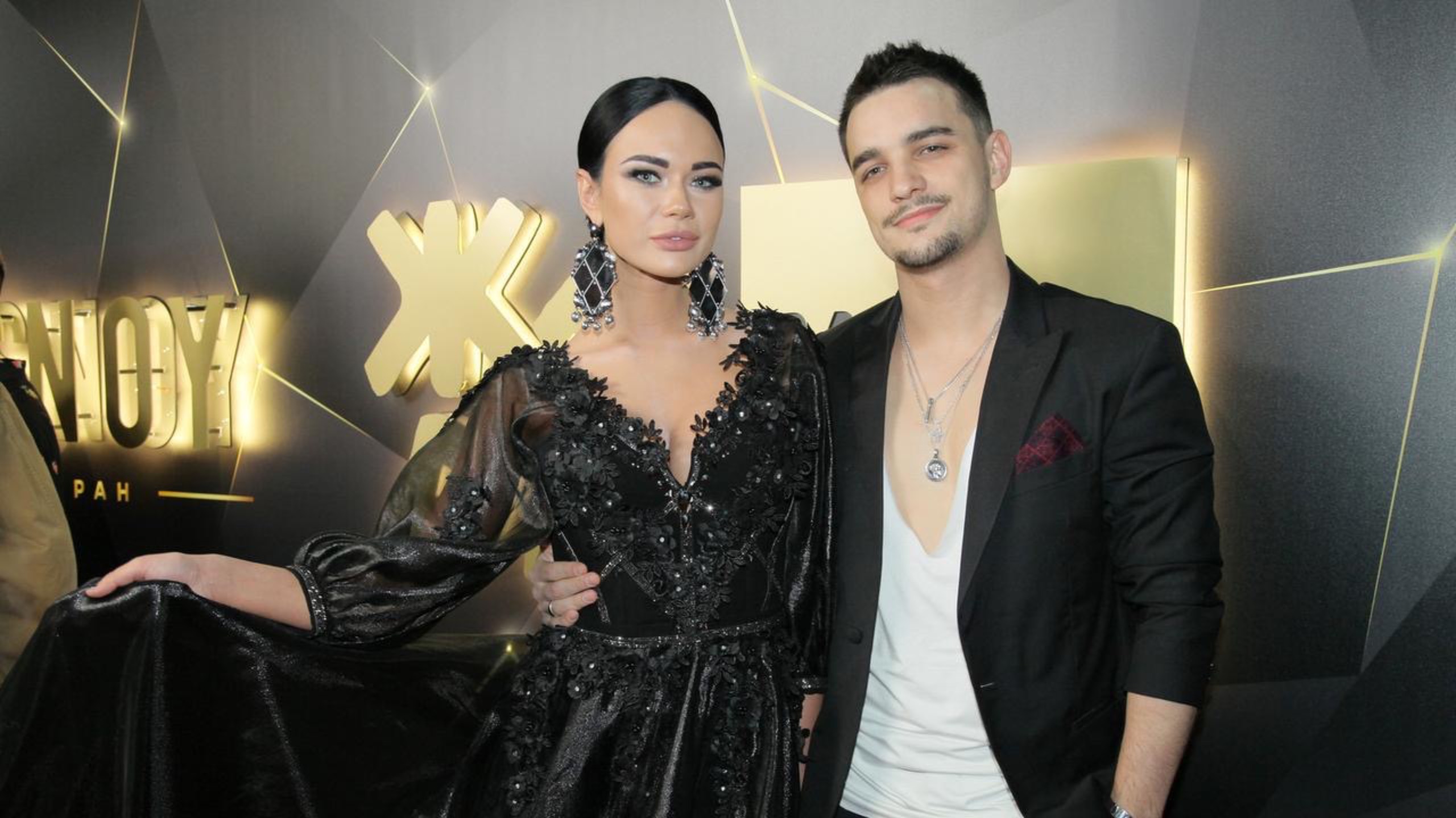 Яна Кошкина развелась с мужем-бизнесменом, которого скрывала целый год. смотреть онлайн