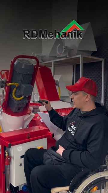 Когда менять масло в редукторе? #стройка #строительств смотреть онлайн