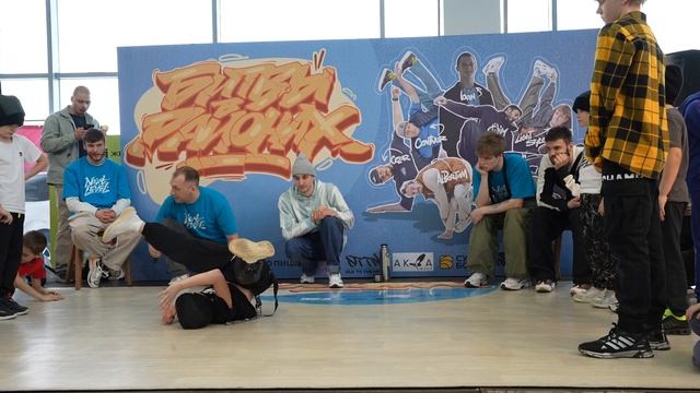 БИТВЫ в РАЙОНАХ 2024 ЗАСВИЯЖЬЕ Kids flow vs Кинд смотреть онлайн