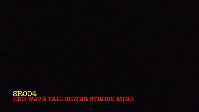 SR004 RED WAVE TAIL SILVER STROBE MINE (13_1,2_) смотреть онлайн