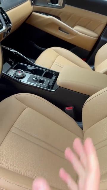 Kia Sorento обзор | Kia Sorento характеристики | кроссовер Kia