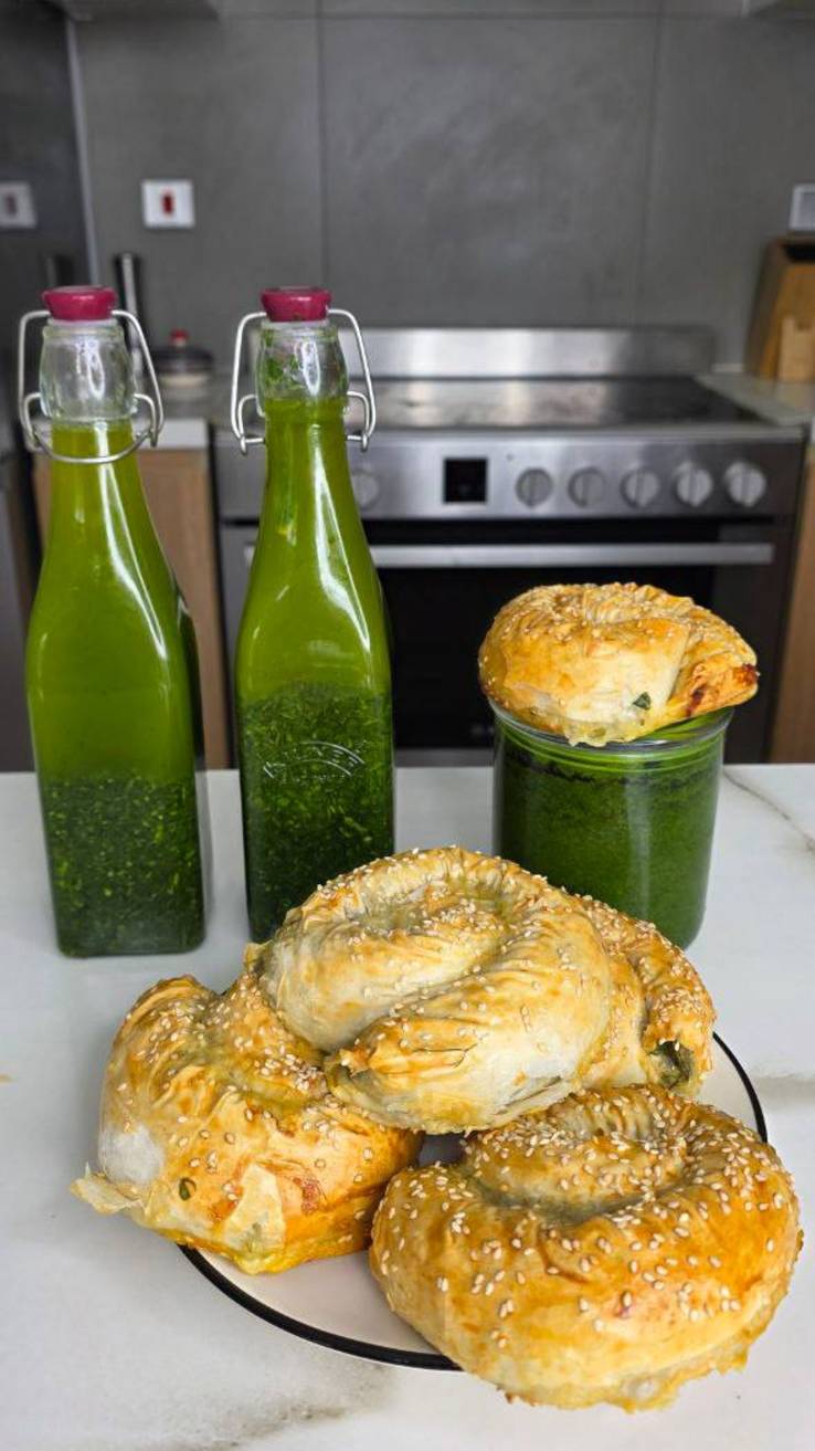 День Большой Заготовки 🤯 зеленое масло и гремолата смотреть онлайн