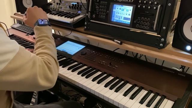 V-Synth XT Sound Design_ Time Envelopes and Step Mods with an OB-6 Sample смотреть онлайн
