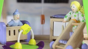 Деревянный кукольный домик "Времена года", с мебелью 36 предметов в наборе и двусторонней крышей