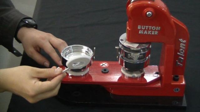 Крючок на присоске смотреть онлайн