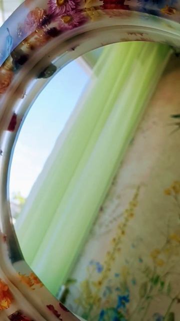 Зеркало в цветочной раме. #diy #art #resin #epoxy #handmade #mirror #flowers # смотреть онлайн