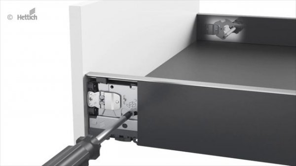 Демонтаж передней панели выдвижного ящика HETTICH AvanTech You