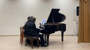 А. Лавиньяк - "Марш-галоп для одинокого рояля и 8 рук" A. Lavignac Galop-Marche for 8 hands