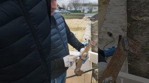 Простой захват для газоблока своими руками