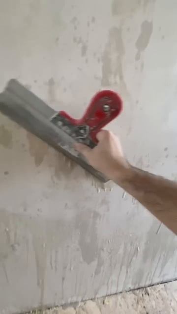 Убирайте клей, после старых обоев!!! смотреть онлайн