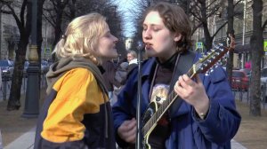 Аня из Питера & Огнева - Песня про дворника