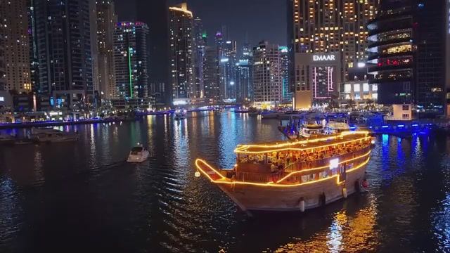 Вечерняя прогулка по Дубай Марина и JBR смотреть онлайн